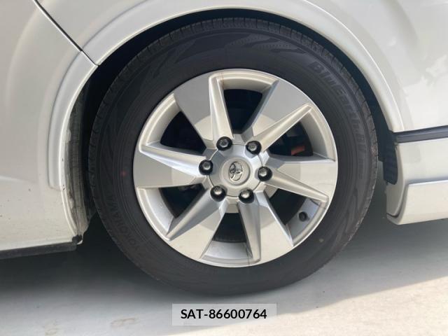 Toyota HIACE VAN 2018-11 8317705-3