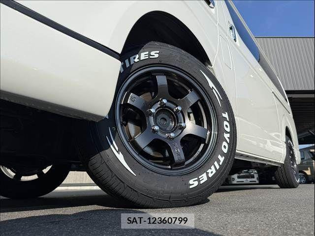 Toyota HIACE VAN 2022-06 8317699-5