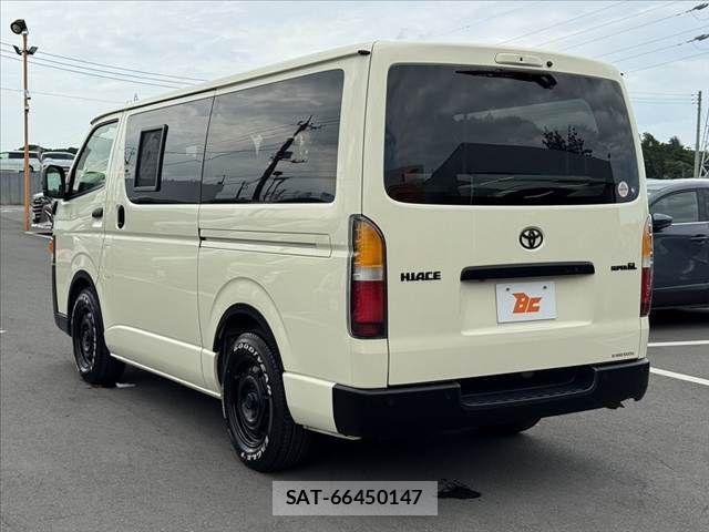 Toyota HIACE VAN 2023-09 8317698-12