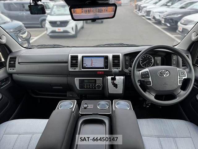 Toyota HIACE VAN 2023-09 8317698-1