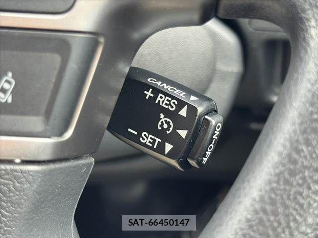 Toyota HIACE VAN 2023-09 8317698-4