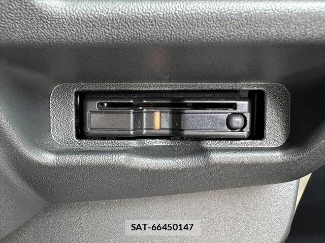 Toyota HIACE VAN 2023-09 8317698-5
