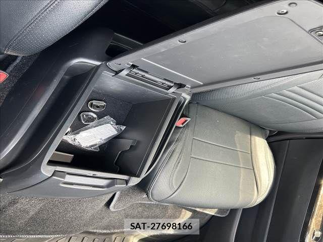 Toyota HIACE VAN 2023-09 8317703-17