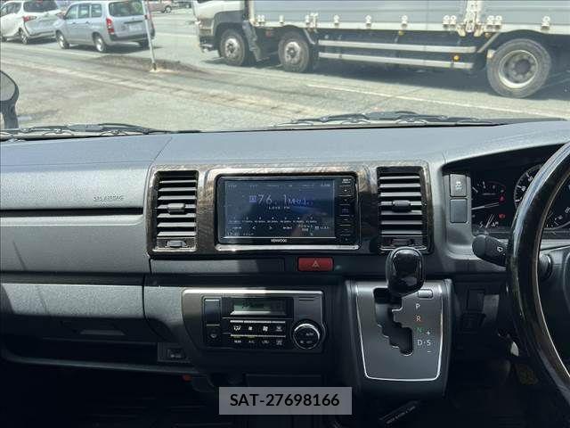 Toyota HIACE VAN 2023-09 8317703-1