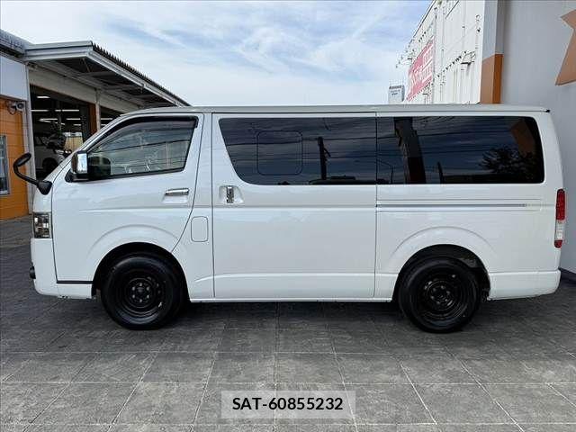 Toyota HIACE VAN 2021-08 8317706-10
