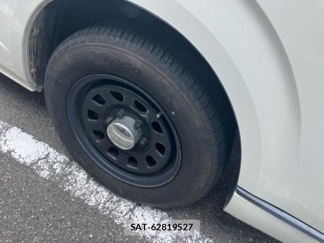 Toyota HIACE VAN 2005-09 8317716-4