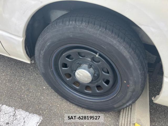 Toyota HIACE VAN 2005-09 8317716-6
