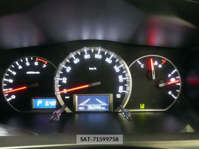 Toyota HIACE VAN 2019-07 8317712-13
