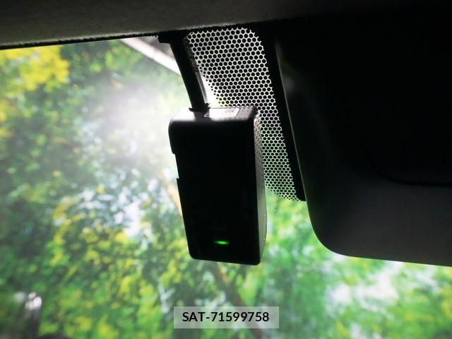Toyota HIACE VAN 2019-07 8317712-16
