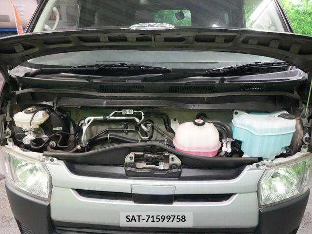 Toyota HIACE VAN 2019-07 8317712-18
