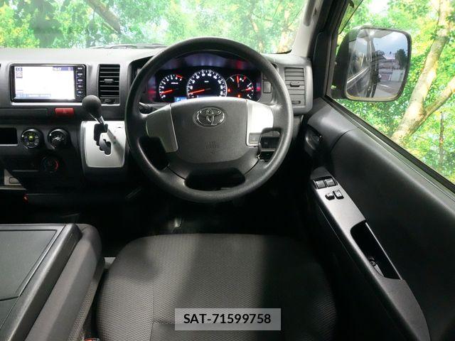 Toyota HIACE VAN 2019-07 8317712-6