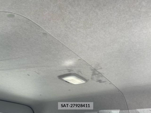 Toyota HIACE VAN 2021-04 8338240-14
