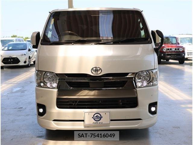Toyota HIACE VAN 2023-11 8338241-20
