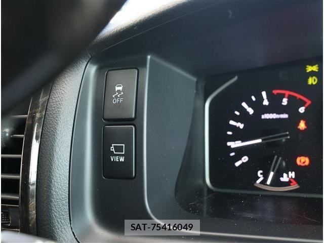 Toyota HIACE VAN 2023-11 8338241-27