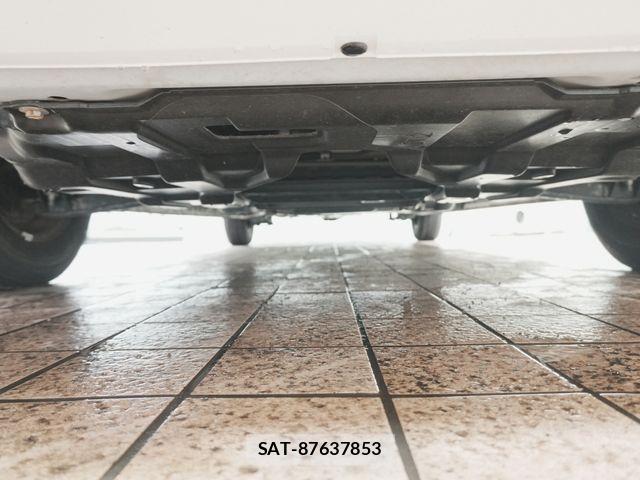 Toyota HIACE VAN 2022-03 8338235-21