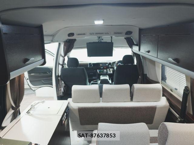 Toyota HIACE VAN 2022-03 8338235-28