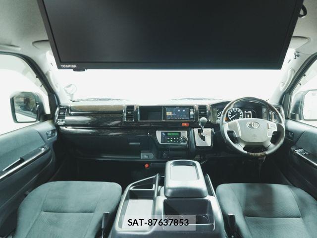 Toyota HIACE VAN 2022-03 8338235-5
