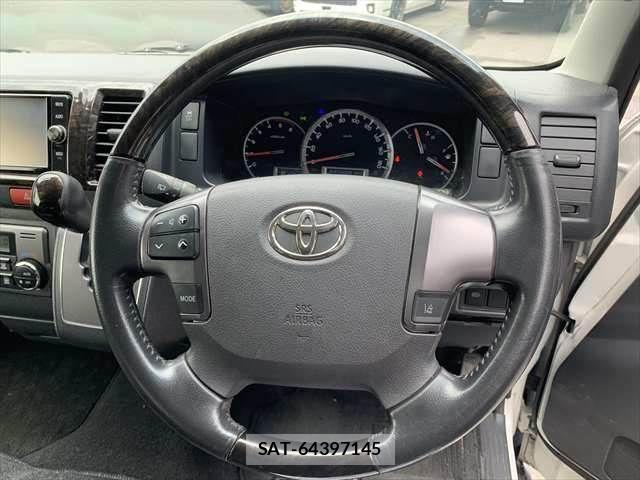 Toyota HIACE VAN 2018-01 8337938-10