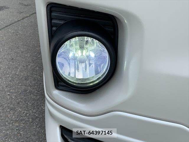 Toyota HIACE VAN 2018-01 8337938-12