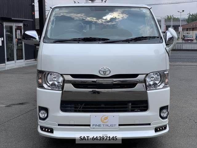 Toyota HIACE VAN 2018-01 8337938-14