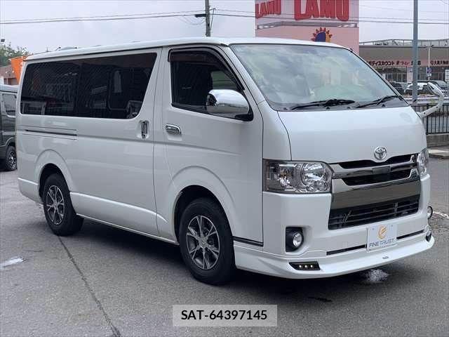 Toyota HIACE VAN 2018-01 8337938-15