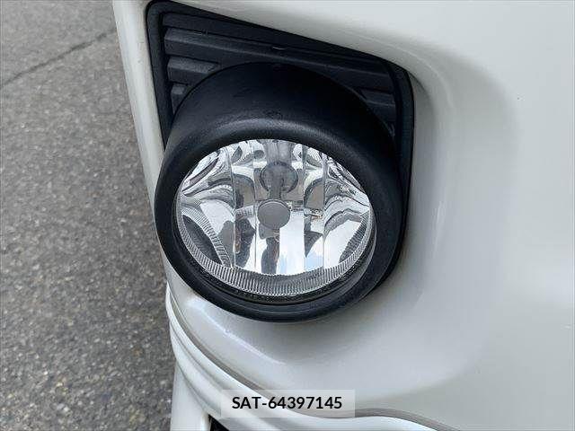Toyota HIACE VAN 2018-01 8337938-23