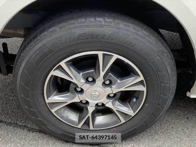 Toyota HIACE VAN 2018-01 8337938-27