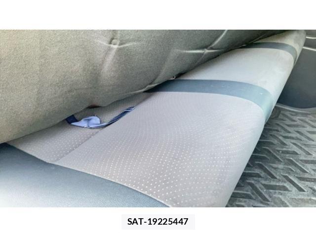 Toyota HIACE VAN 2016-01 8338251-14