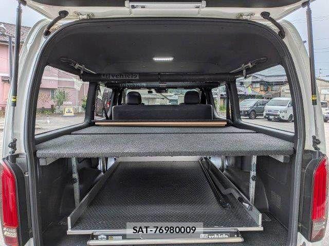Toyota HIACE VAN 2020-03 8338244-10