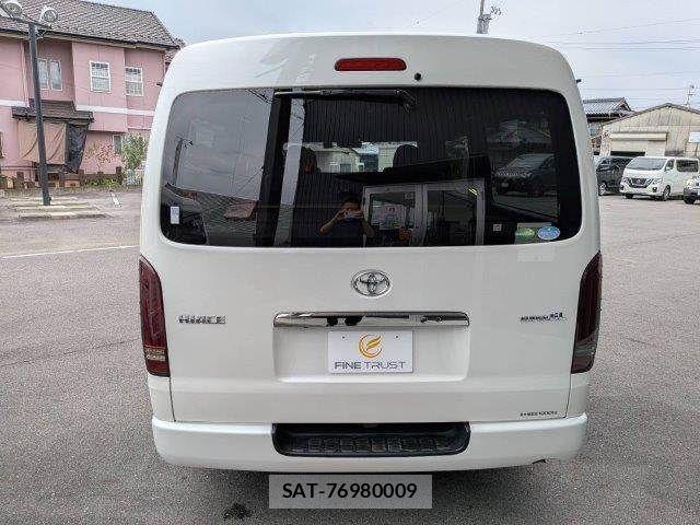 Toyota HIACE VAN 2020-03 8338244-19