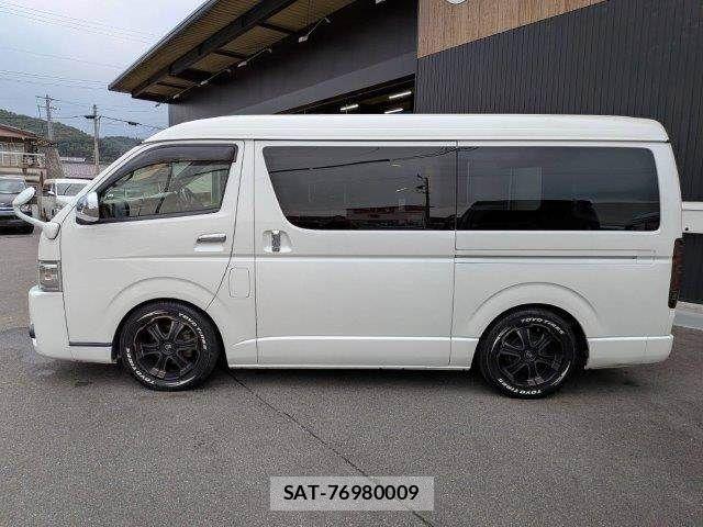 Toyota HIACE VAN 2020-03 8338244-21