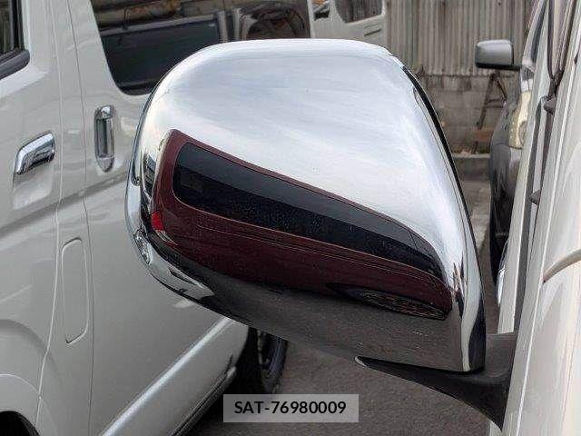Toyota HIACE VAN 2020-03 8338244-27