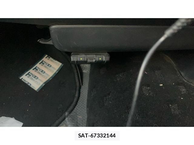 Toyota HIACE VAN 2021-12 8338249-20