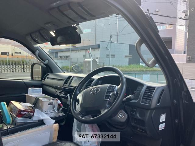 Toyota HIACE VAN 2021-12 8338249-21