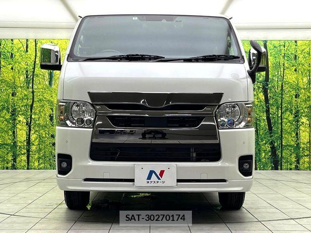 Toyota HIACE VAN 2022-06 8338237-12