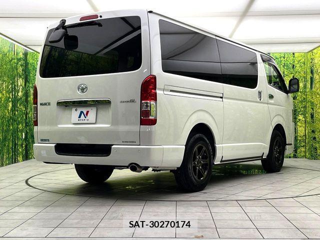 Toyota HIACE VAN 2022-06 8338237-15