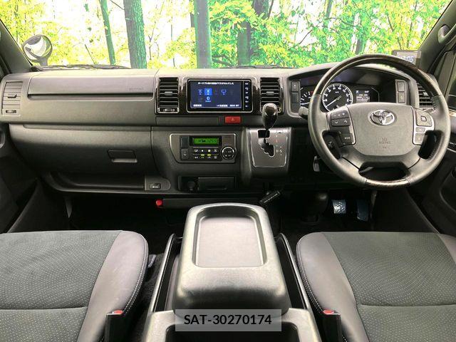 Toyota HIACE VAN 2022-06 8338237-1