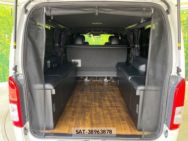 Toyota HIACE VAN 2023-10 8338111-10