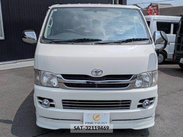 Toyota HIACE VAN 2010-02 8338255-13
