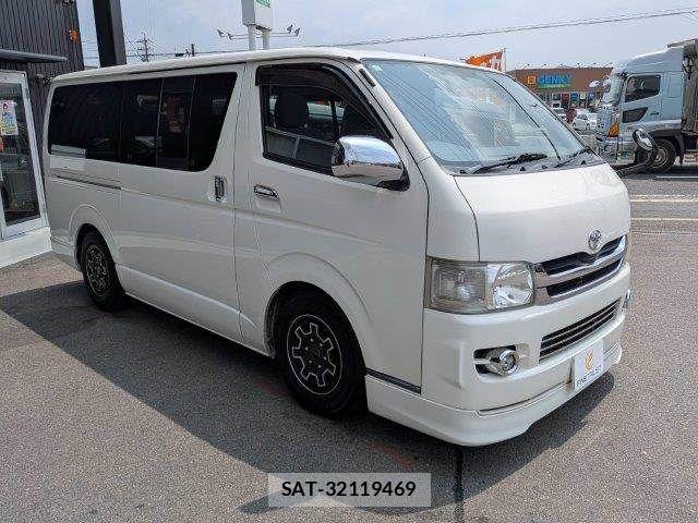 Toyota HIACE VAN 2010-02 8338255-14
