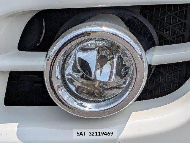 Toyota HIACE VAN 2010-02 8338255-22