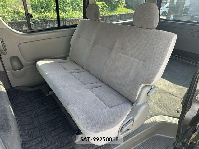 Toyota HIACE VAN 2000-05 8338253-12