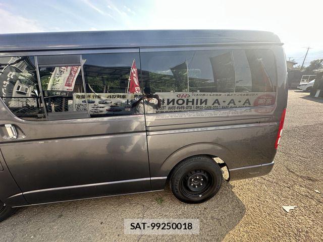 Toyota HIACE VAN 2000-05 8338253-4