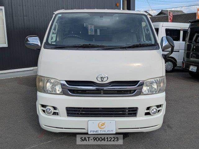 Toyota HIACE VAN 2009-11 8338254-13