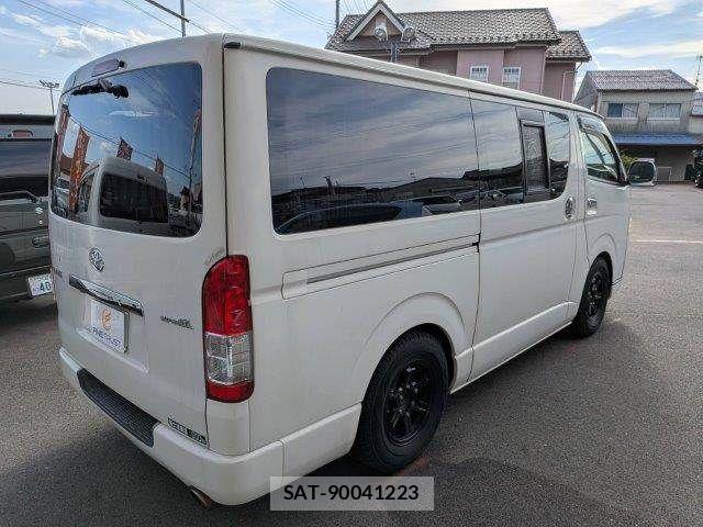 Toyota HIACE VAN 2009-11 8338254-16