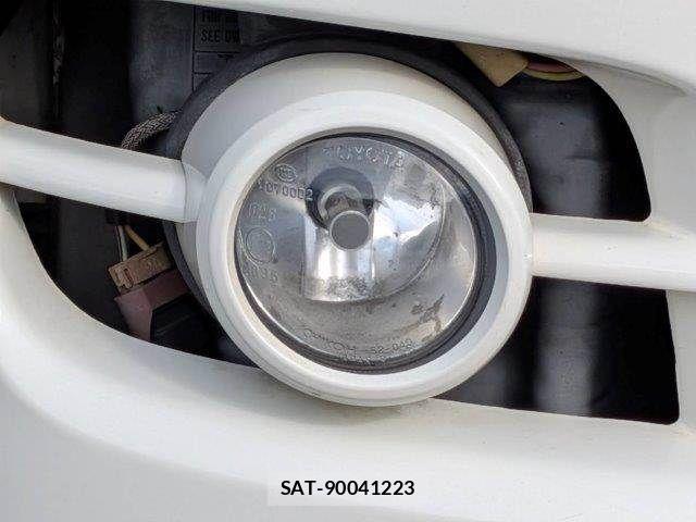 Toyota HIACE VAN 2009-11 8338254-23