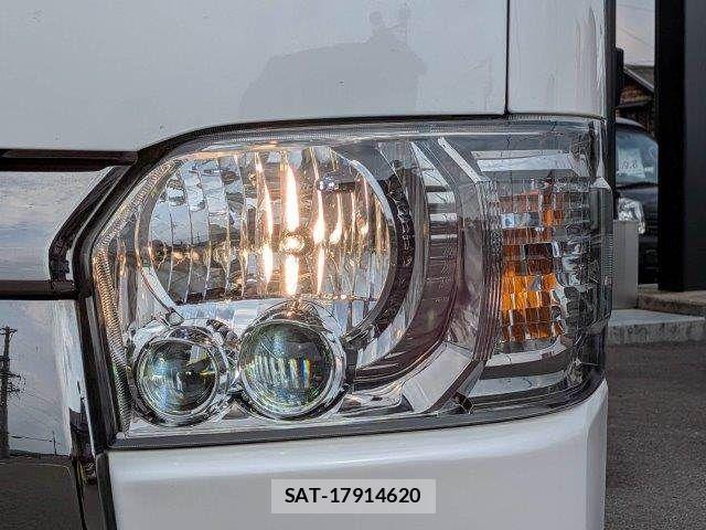 Toyota HIACE VAN 2021-03 8338246-12