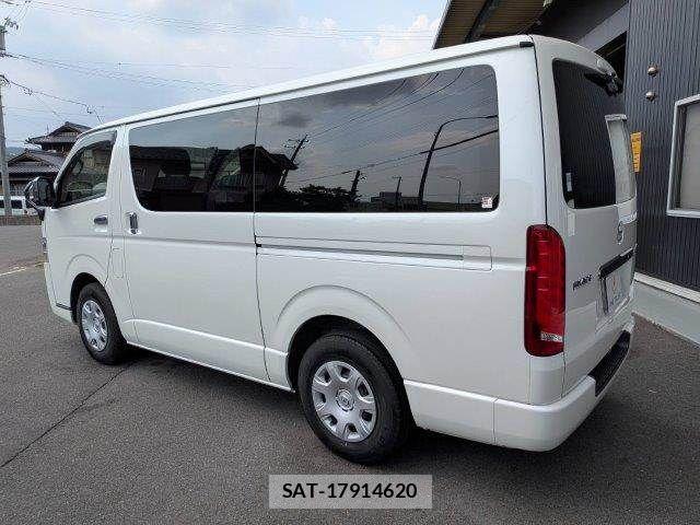 Toyota HIACE VAN 2021-03 8338246-20