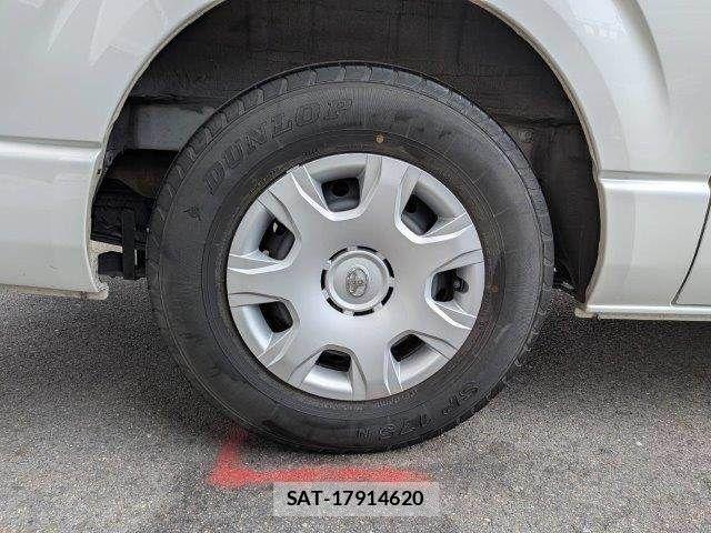 Toyota HIACE VAN 2021-03 8338246-28