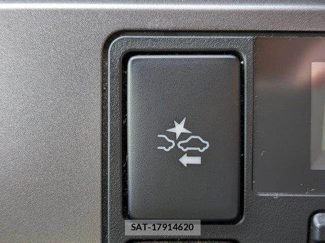 Toyota HIACE VAN 2021-03 8338246-7
